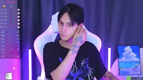 Mark online show from October 27, 12:32 am