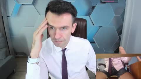 Steve online show from February 6, 9:35 am