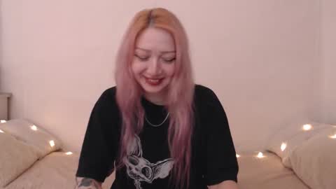 Emily online show from March 21, 9:41 pm