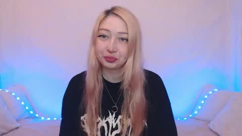 Emily online show from September 16, 10:57 pm