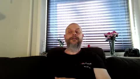 MrLazy online show from April 8, 7:22 am