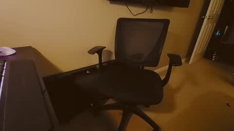 Tom online show from December 16, 12:26 am