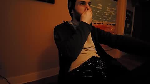 Tom online show from October 18, 2:16 am