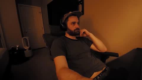 Tom online show from September 18, 10:41 am