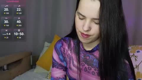 Snapshot of harleen_moore chatting on October 2, 3:27 am Harleen online show from October 2, 3:27 am