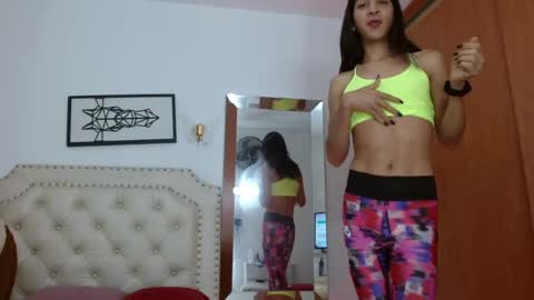       online show from November 20, 6:05 pm