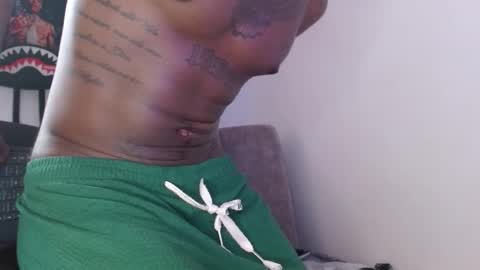 harley_quinnn111 online show from November 9, 7:49 pm