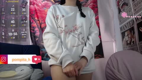 Snapshot of harmonys_couple_ chatting on January 28, 9:08 pm Harmonys World online show from January 28, 9:08 pm