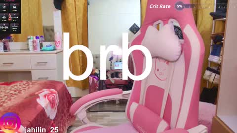 Snapshot of harperzoe chatting on October 7, 1:01 am harperzoe online show from October 7, 1:01 am