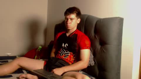 Snapshot of harry_brown2324 chatting on September 30, 11:26 pm Sebastian online show from September 30, 11:26 pm