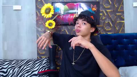 Snapshot of harry_jhonsonn chatting on October 10, 1:50 pm Harry online show from October 10, 1:50 pm