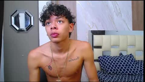 Snapshot of harry_jhonsonn chatting on October 16, 6:18 pm Harry online show from October 16, 6:18 pm