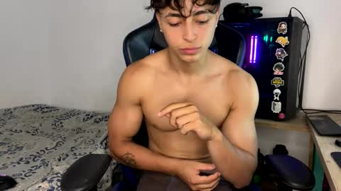 harry_p01 online show from March 3, 1:56 pm