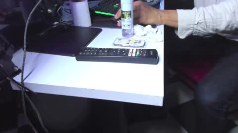 Snapshot of harrydavidsonx chatting on September 28, 11:25 pm ... online show from September 28, 11:25 pm