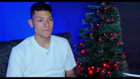 Snapshot of harrydavidsonx chatting on December 27, 6:53 pm ... online show from December 27, 6:53 pm