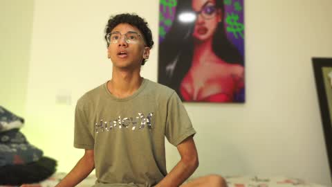 HARRY online show from December 17, 1:27 pm