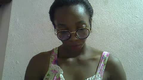 Snapshot of harysette chatting on March 1, 7:48 pm harysette online show from March 1, 7:48 pm