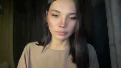 LALA A online show from November 28, 8:10 am