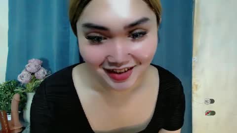 haylee online show from March 9, 8:29 am