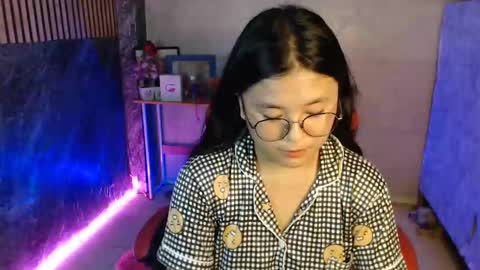 Snapshot of hazel_joy chatting on September 9, 3:39 am hazel_joy online show from September 9, 3:39 am