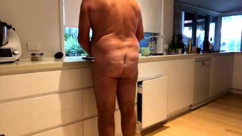 h babe online show from October 17, 7:40 pm