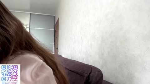 Mona online show from October 21, 10:20 am