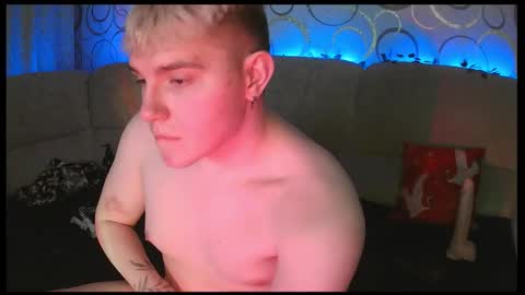 Justin online show from February 21, 10:02 pm