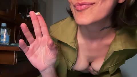 heatherfish online show from March 6, 8:08 pm