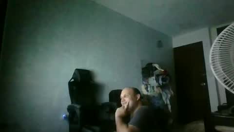 Snapshot of heavy_rebellxc chatting on October 10, 8:31 am Heavy Rebell online show from October 10, 8:31 am