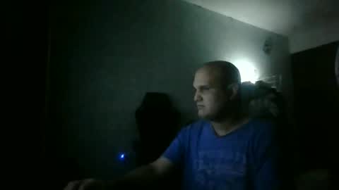 Heavy Rebell online show from November 28, 7:05 am