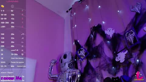 Cath online show from October 31, 3:34 pm