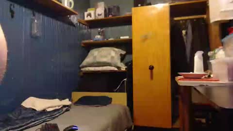 hedonista67 online show from February 4, 5:45 pm