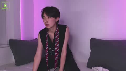 Snapshot of heejinwang chatting on September 16, 6:33 pm HEEJIN online show from September 16, 6:33 pm