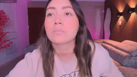 Heidy online show from March 25, 3:13 am