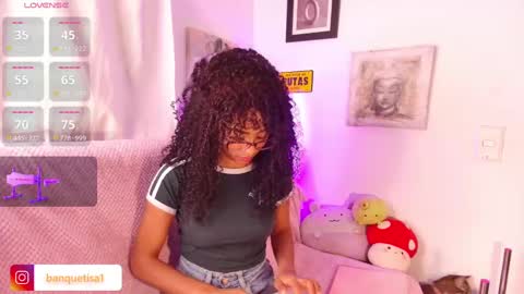 Snapshot of heily_fox chatting on March 10, 8:06 am HEILY online show from March 10, 8:06 am