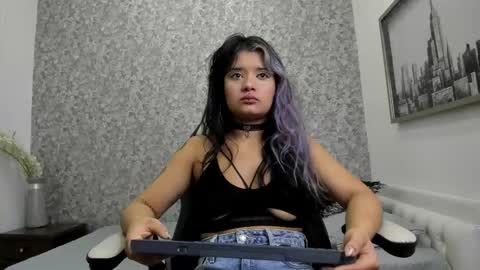 Hella online show from September 26, 7:22 pm