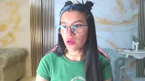 Snapshot of helena1_s chatting on September 29, 8:30 pm helena1_s online show from September 29, 8:30 pm