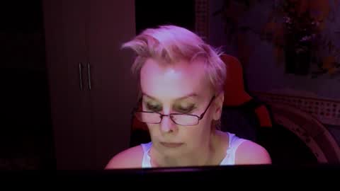 Helga online show from March 22, 8:24 pm