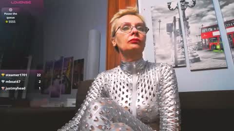 Helga online show from February 22, 3:25 pm