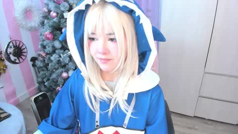 Laura online show from February 6, 4:49 am