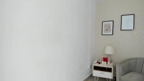 Snapshot of hellen_coy chatting on February 27, 3:37 pm Julieta online show from February 27, 3:37 pm