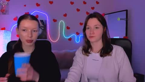 Helli online show from February 24, 9:51 pm