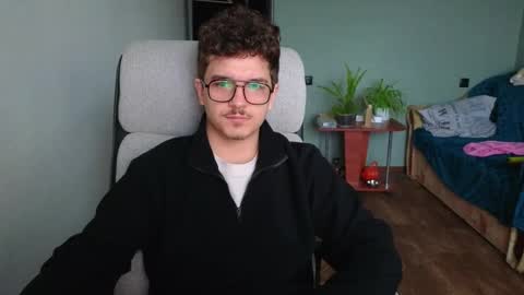 Remy online show from November 9, 6:17 am