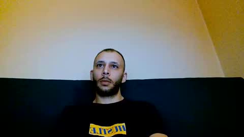 HenryAxe online show from February 14, 11:09 pm