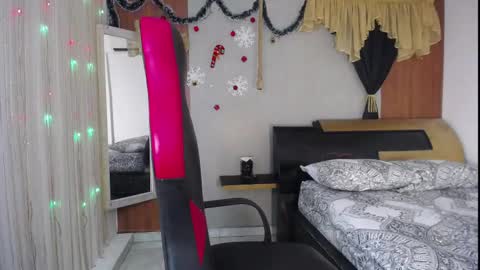 HERA online show from January 18, 11:03 pm