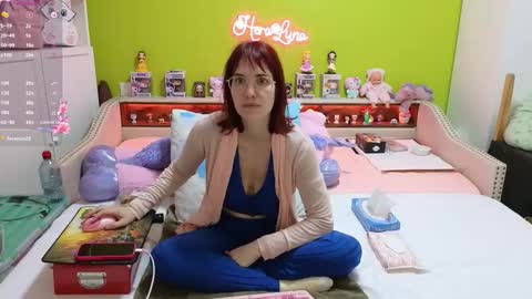 HeraLuna  online show from February 12, 10:02 pm