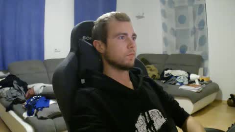 John Pearl online show from November 14, 8:22 pm