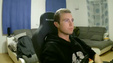 John Pearl online show from March 29, 7:48 pm