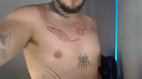 herick_baker online show from April 4, 8:38 pm