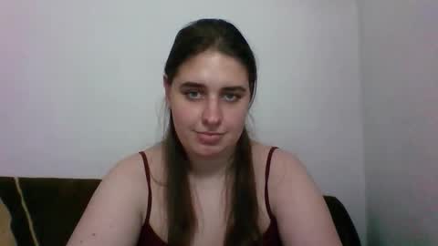 Snapshot of hess_luna_ chatting on October 3, 11:07 am hess_luna_ online show from October 3, 11:07 am